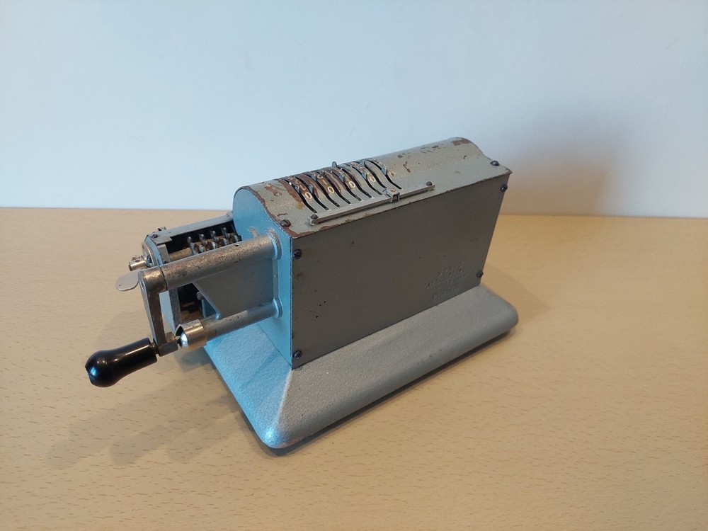 USSR Arithmometer Mechanical Calculator Felix. Soviet Original Adding Machine.
