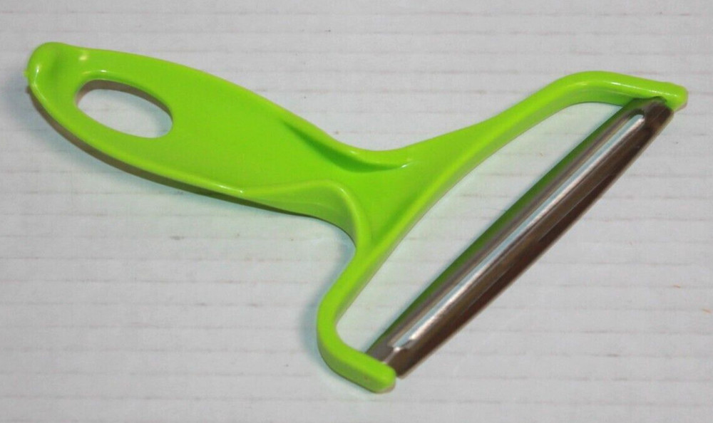 Green Plastic Off Center Handle Vegetable Peeler
