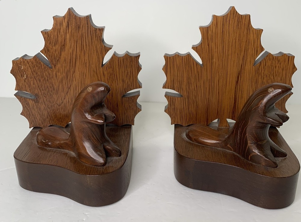 Wood Bookends Beaver Maple Leaf Made in Canada Handmade