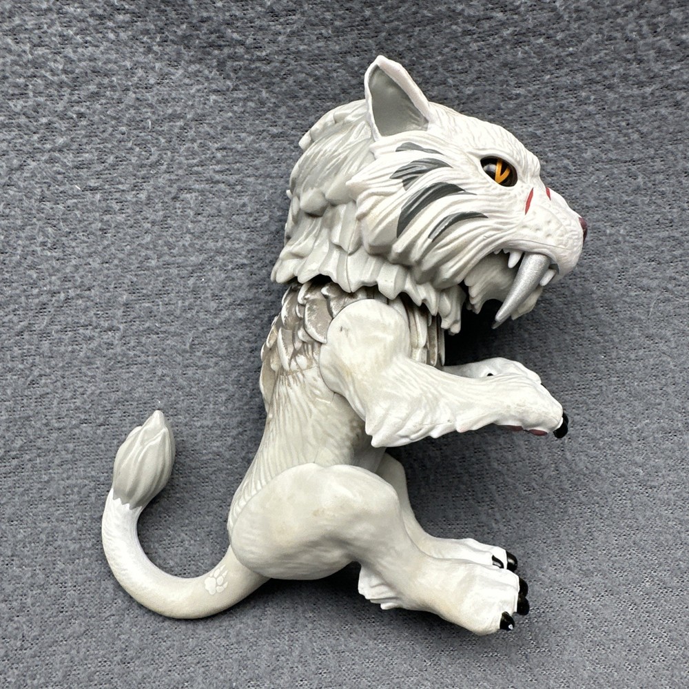 WOWWEE Fingerlings Untamed Sabretooth Interactive Tested & Works