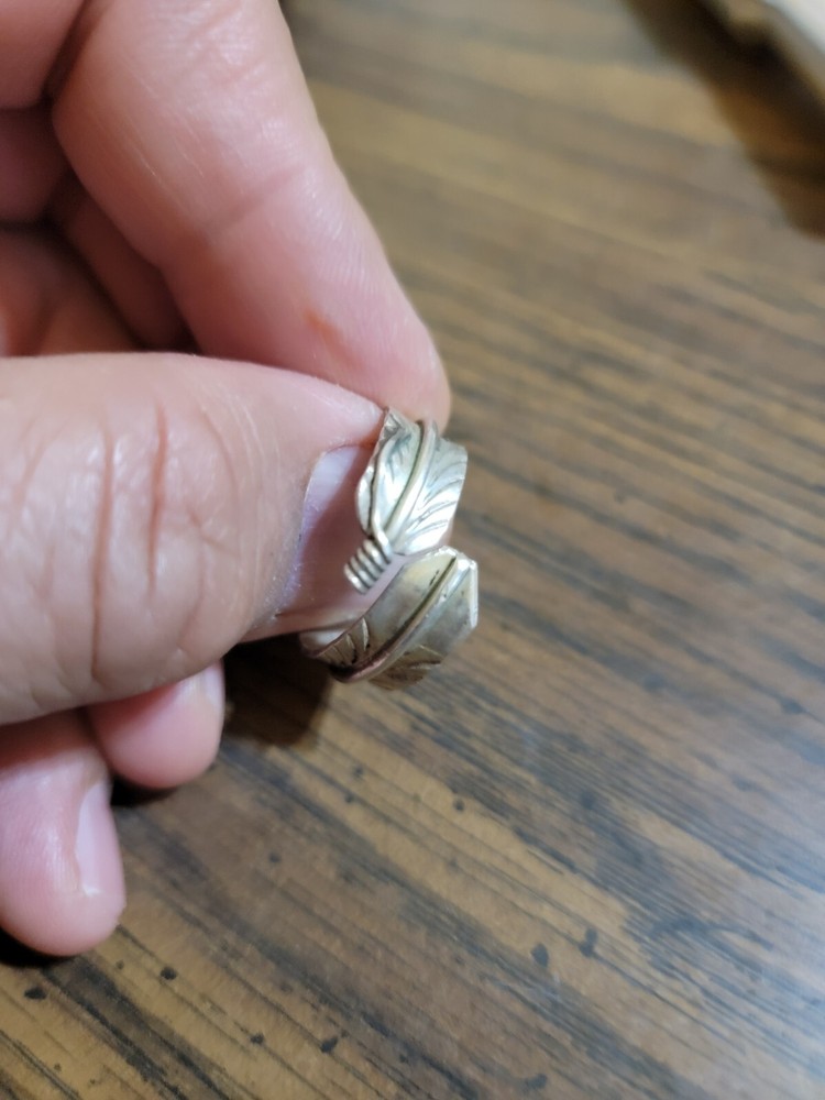 vandever Sterling Silver Adjustable Feather Open Thumb Ring