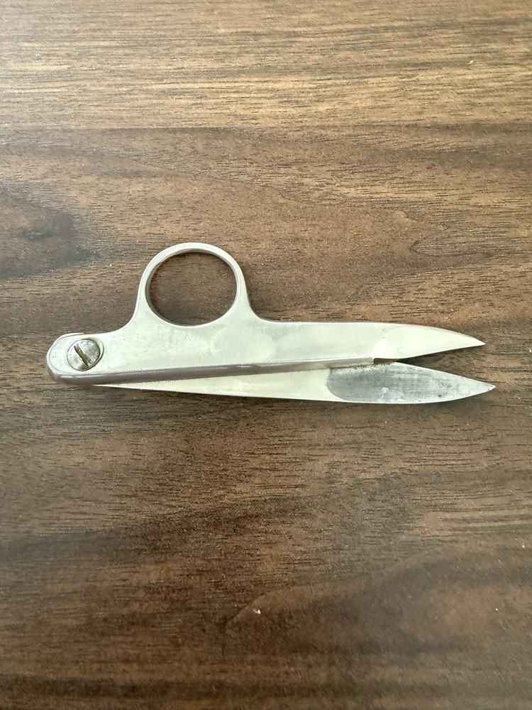 Vintage Sewing Thread Snips Industrial