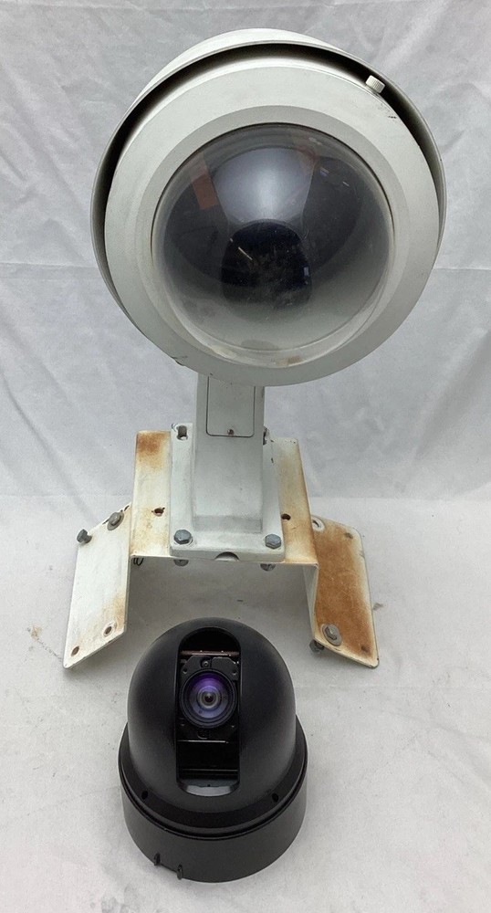 Dome Security Camera CAM-5Z-IP-35X-DN with Mounting Bracket (Unbranded)