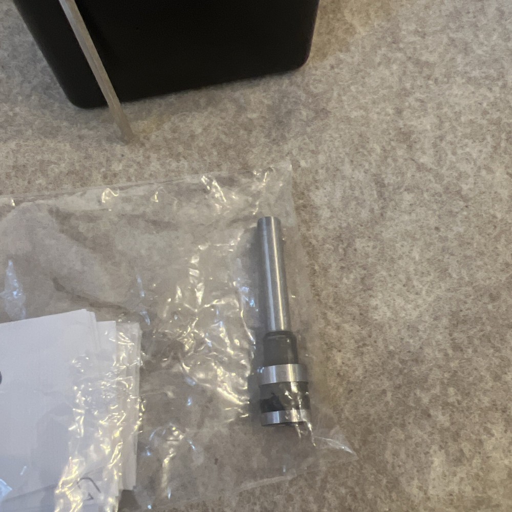 SPC Filepecker FP-1XLS High Capacity Hole Punch w/Moveable Table