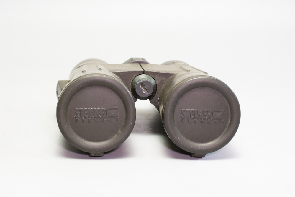 (MA5) Steiner Predator Pro 10x42 Binoculars (READ)