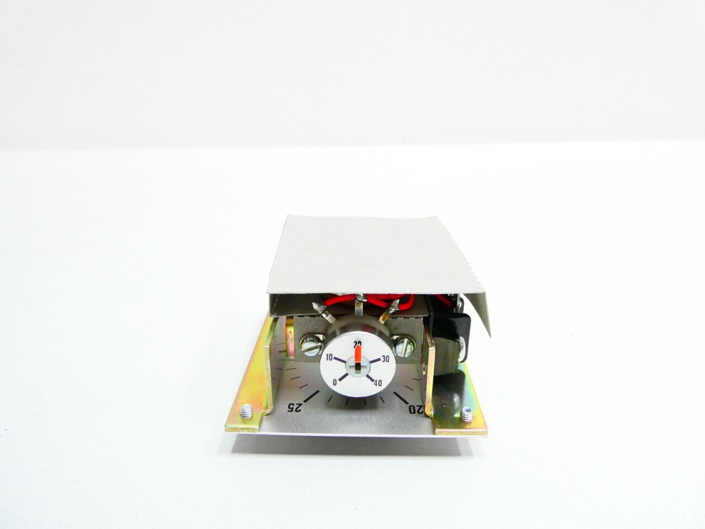 Johnstone L39-140 TD114 Temperature Controller 55-90f