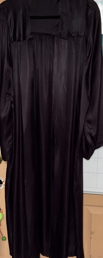 Graduation Gown Pro Black
