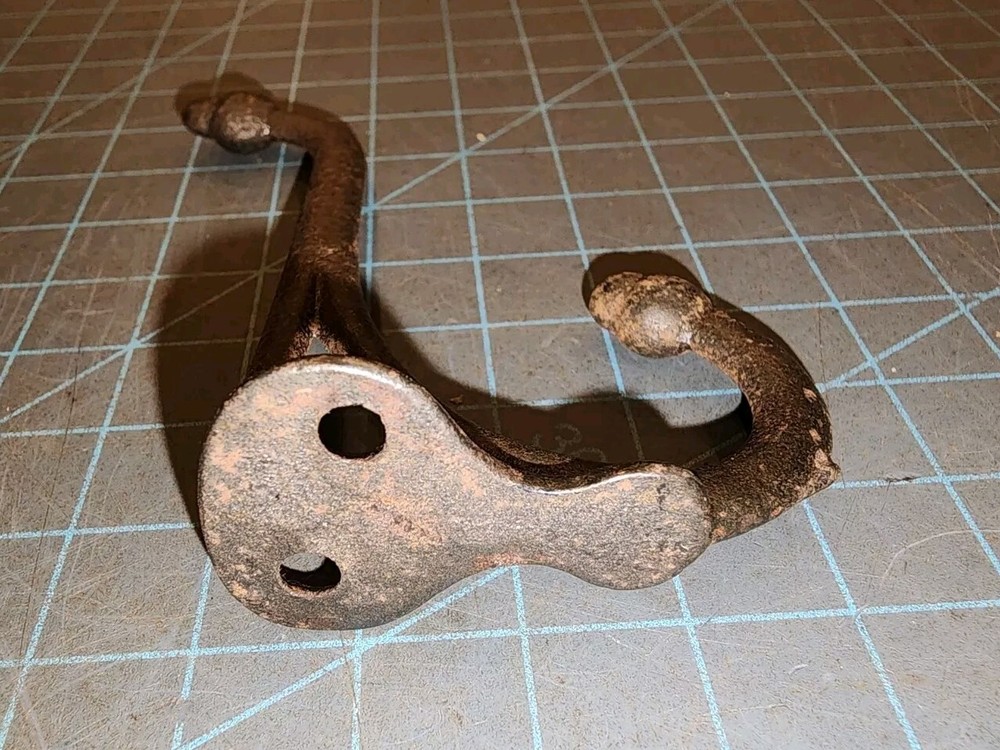 Antique Cast Iron Acorn Tip Double Coat Hat Hook - gwBR