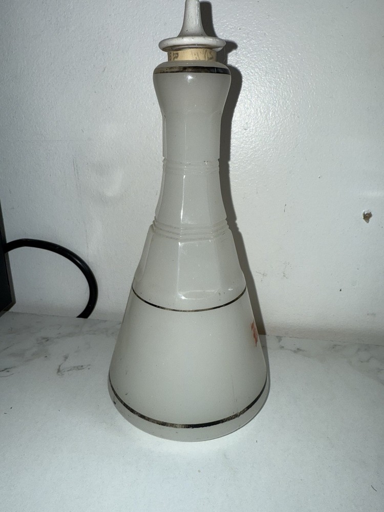 Bay Rum Container