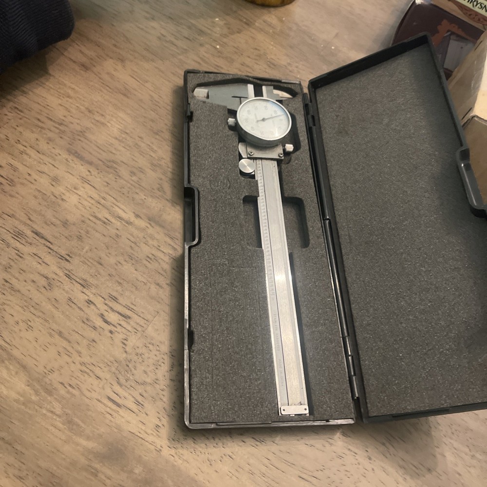 shockproof dial caliper 6 inch In Case