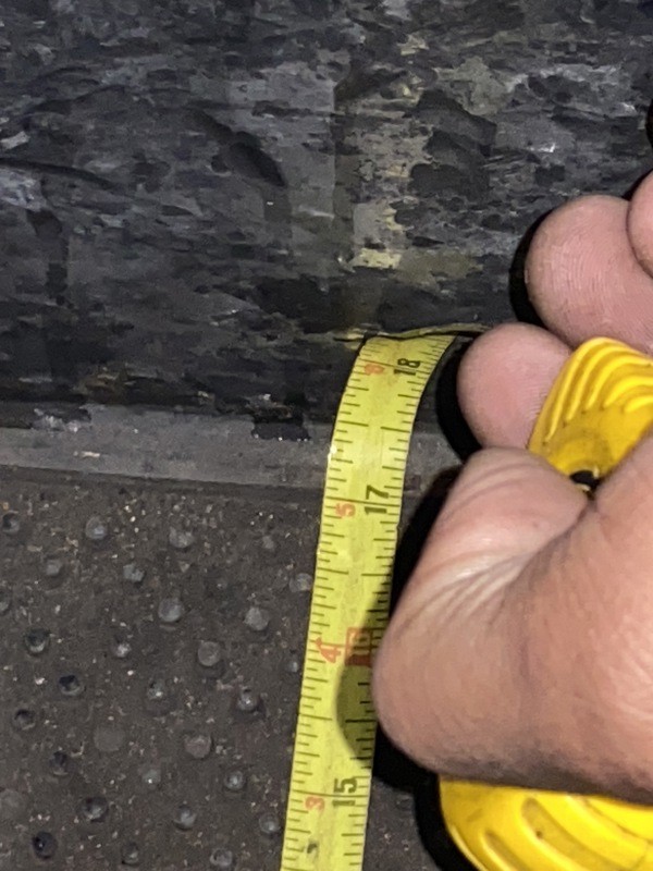 2017 Kenworth T680 Tool Box (693-10345)