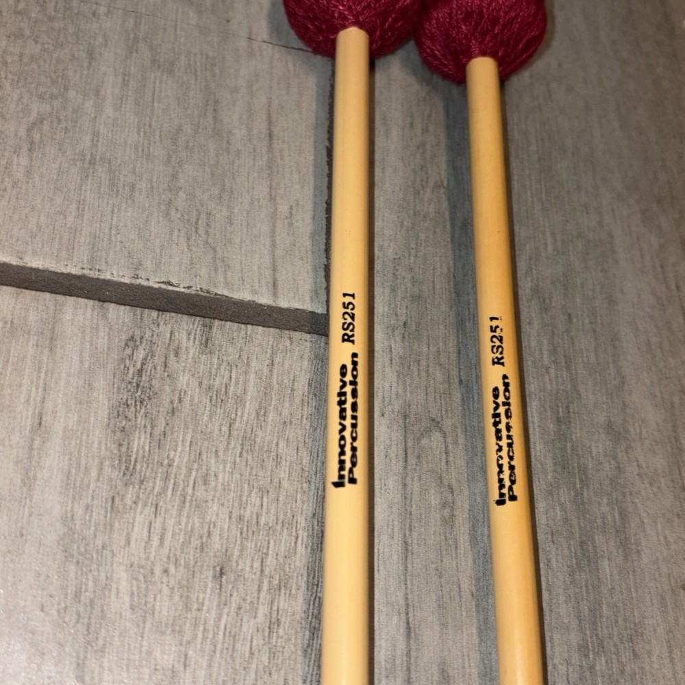 Innovative Percussion Black Fabric Bag with percussion mallets