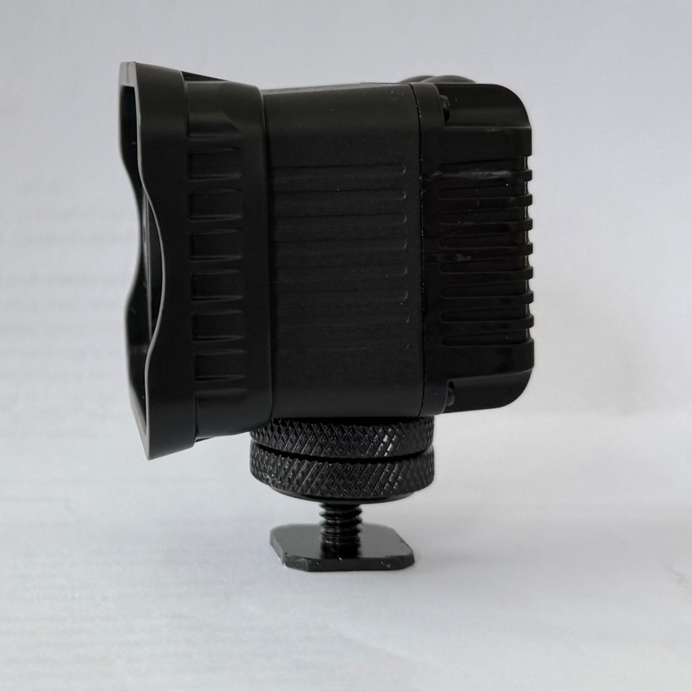 Lume Cube LC-V2 Waterproof LED Light With Charging Cable