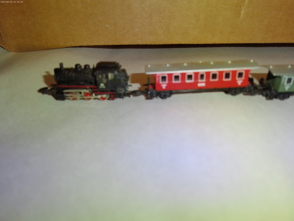 VINTAGE MARKLIN Z GAUGE PASSENGER TRAIN SET