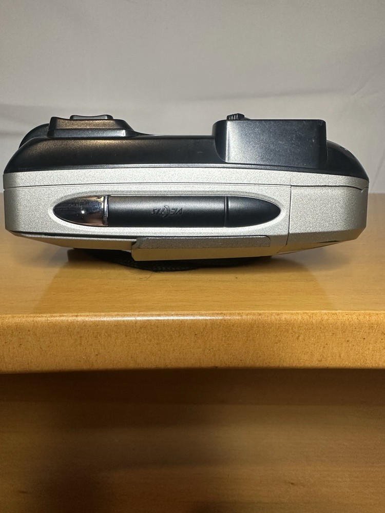 MINOLTA VECTIS 25 POINT & SHOOT CAMERA