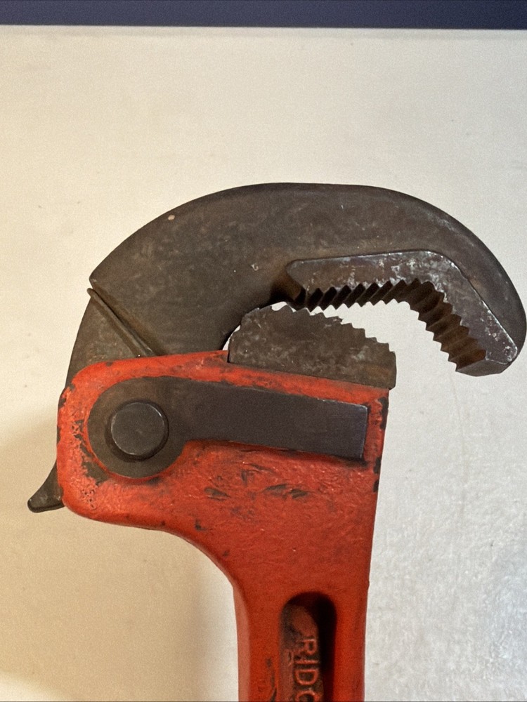"RIDGID RAPIDGRIP" 12" Pipe Wrench H.D. Ridge Tool Company