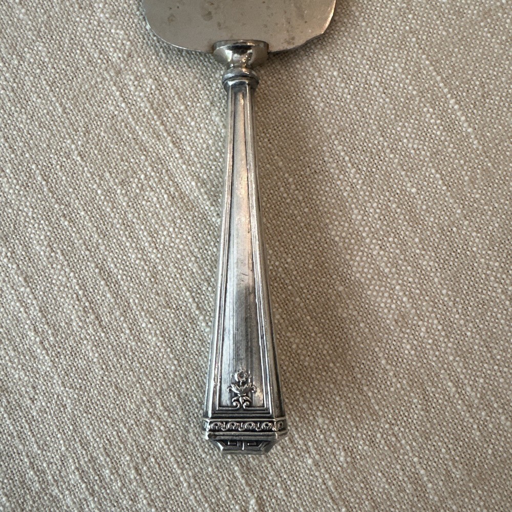 STERLING HANDLED CAKE SERVER
