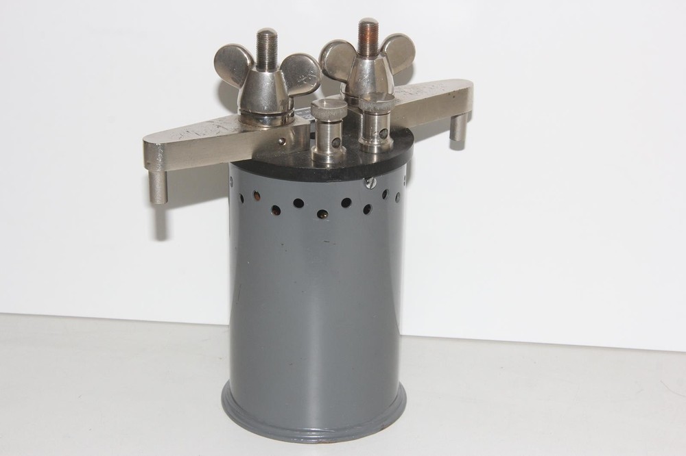 LEEDS & NORTHRUP CO. 4223-B .001 Ohm Resistance Standard