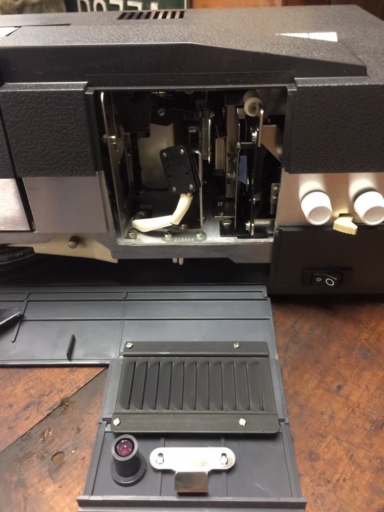 Bolex Super 8 Multimedia Projector