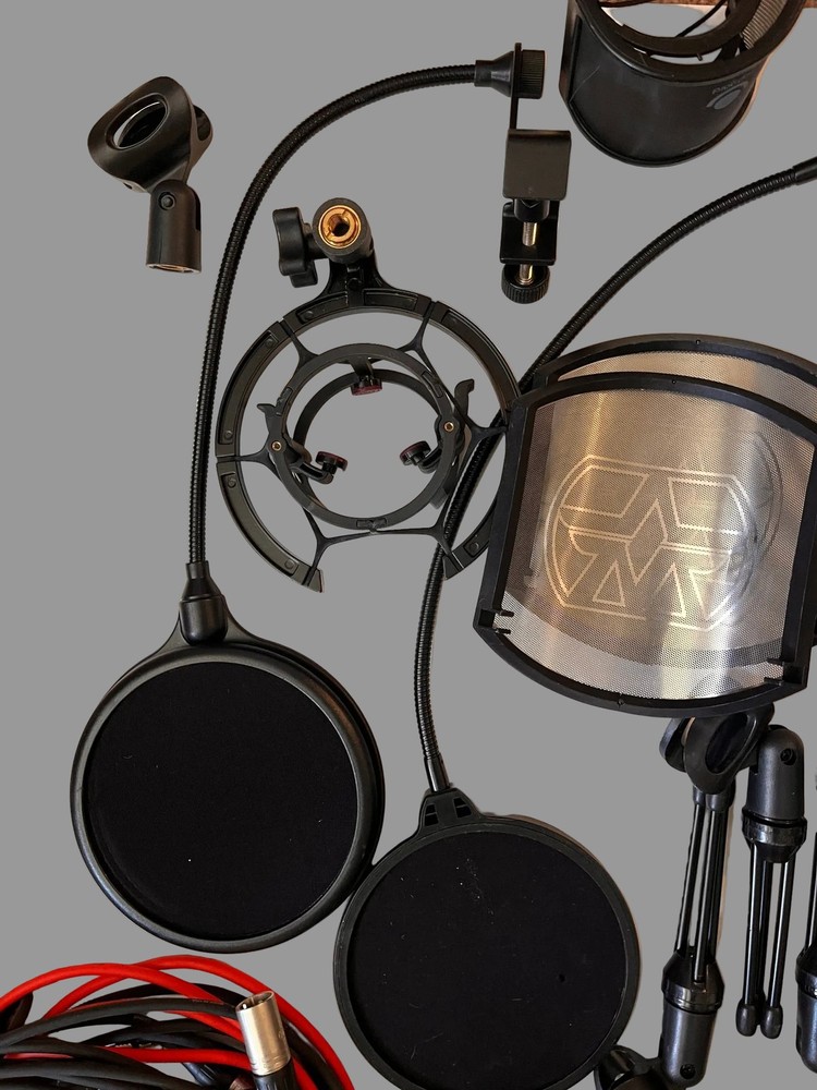 Microphone Accessories Bundle – Pop Filters, Desktop Stands & Cables
