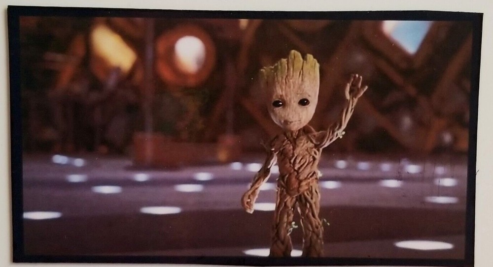 BG58 Groot Baby Waving Cute Character - MAGNET