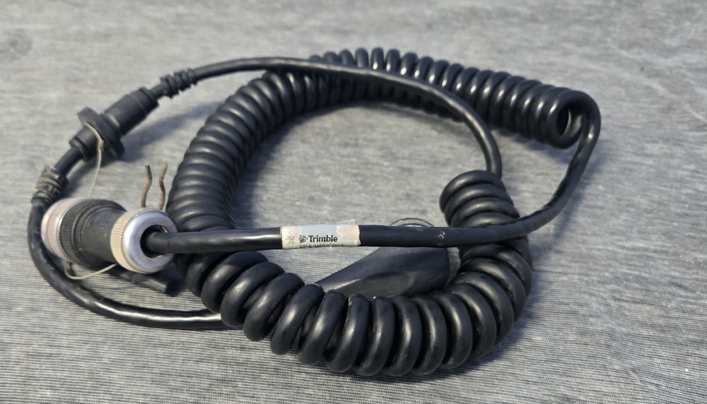 TRIMBLE 0395-9450 CABLE COILED ( INV12-BINY001C)