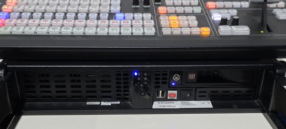 Newtek Tricaster XD455 TCXD455 Live Video Production System with Control Surface