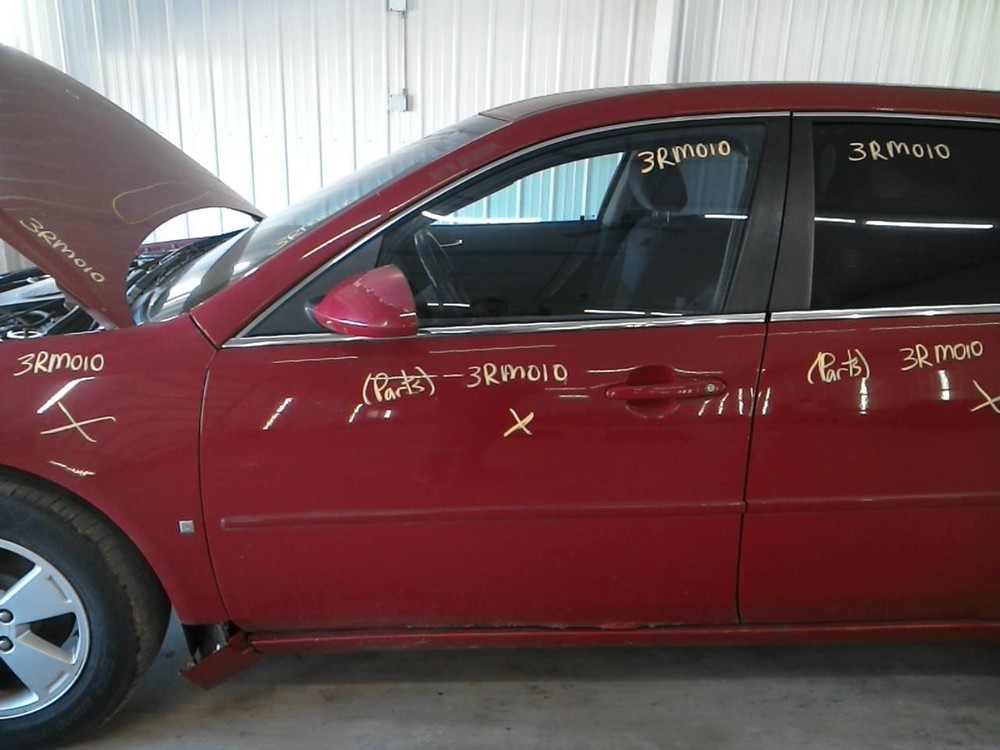 IMPALA 2008 High Mounted Stop Light 104949162