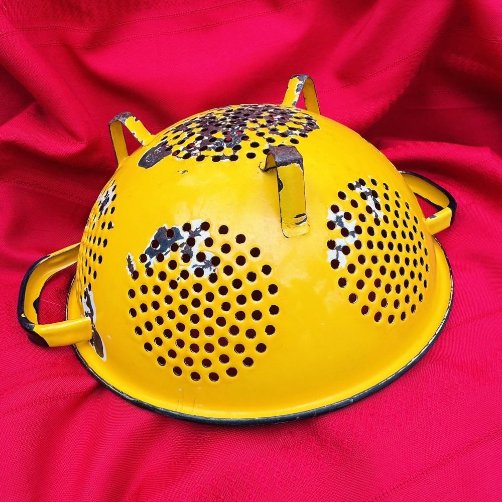 Vintage 9” Yellow & Black Enamelware Strainer Colander
