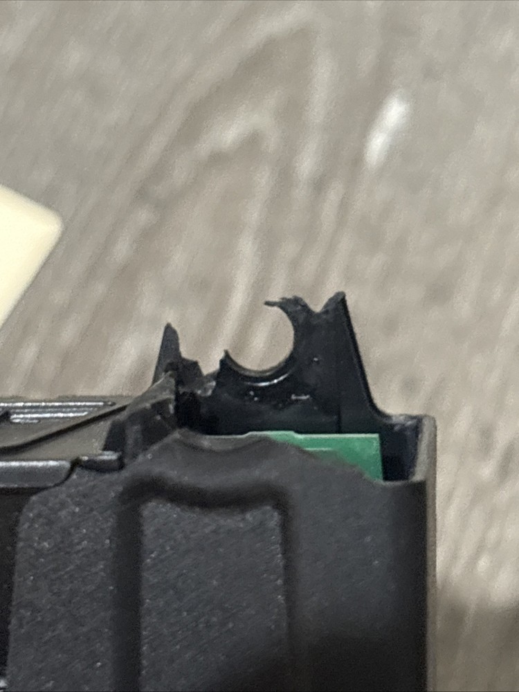 PETERBILT CAB CONTROL MODULETHIS PART IS PROGRAMMAB Q21-1126-500-500 Broken