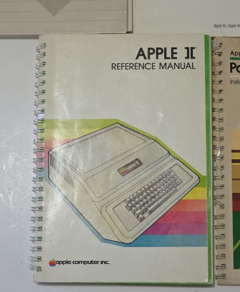 Lot of 5 Apple II Reference Manuals, DOS, AppleSoft, BASIC, Parallel Interface