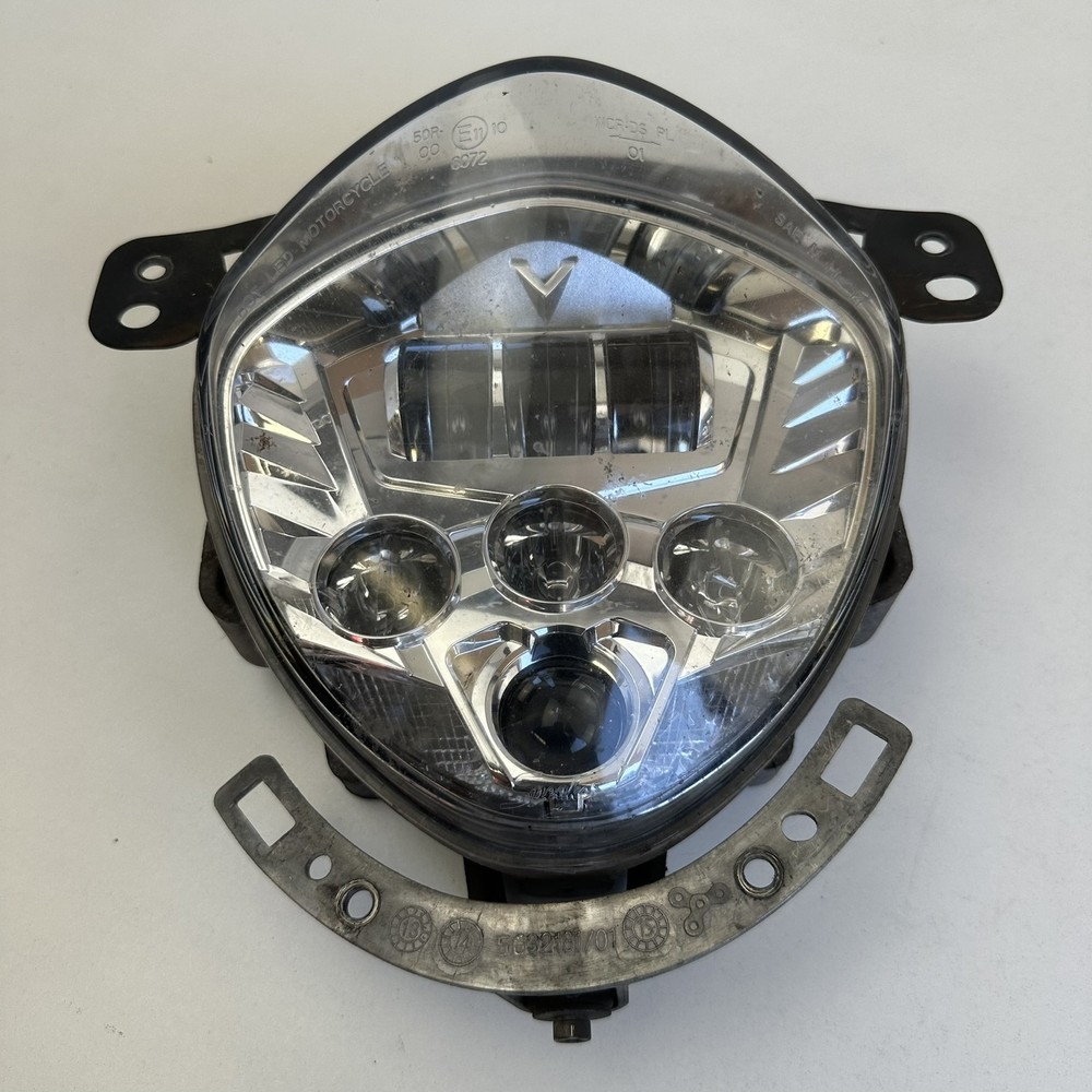 Victory Magnum 2015 Headlight front light lamp