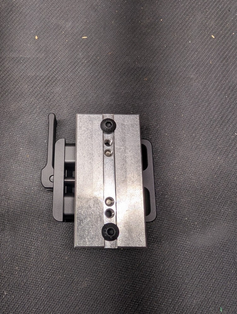 arca rail to m lock adapter quick release