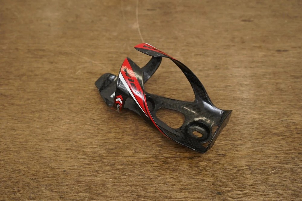 (1) Carbon Water Bottle Cage 25g