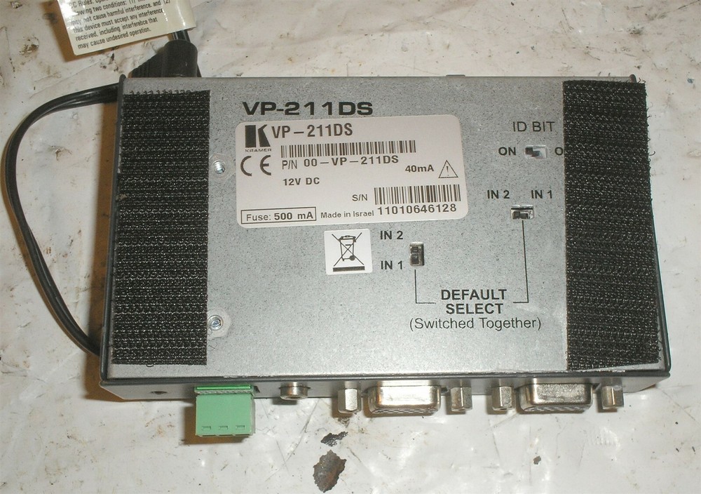 Kramer Tools Automatic VGA / Audio Switcher VP-211DS with Power Adapter