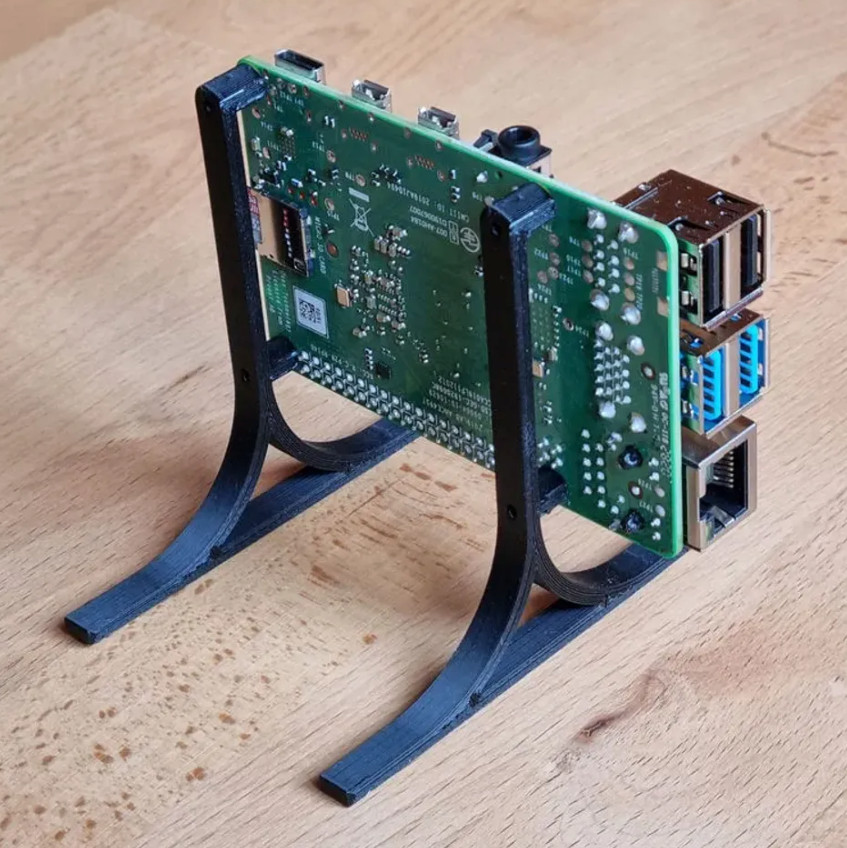 Raspberry Pi Stand (Black or White)