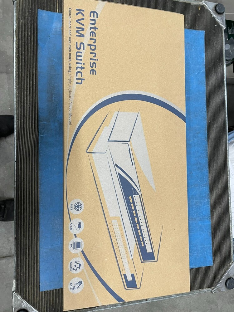 LinksKey LKV-7308 Enterprise KVM Switch New!!!