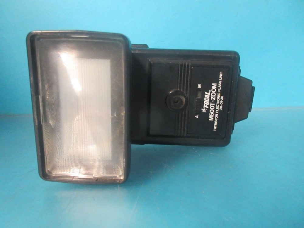 FOCAL M500T-ZOOM TRANSISTOR ELECTRONIC FLASH UNIT W/ DIFFUSER TESTED 20-01-36