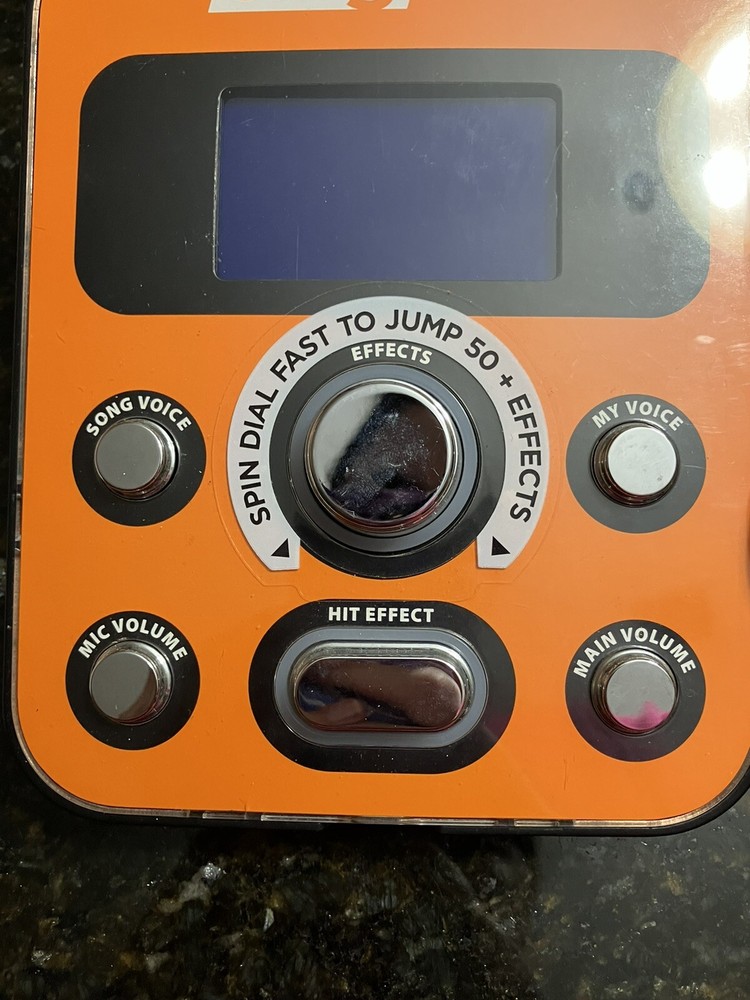 SingTrix Karaoke System Voice Effects Processor With Microphone WORKING