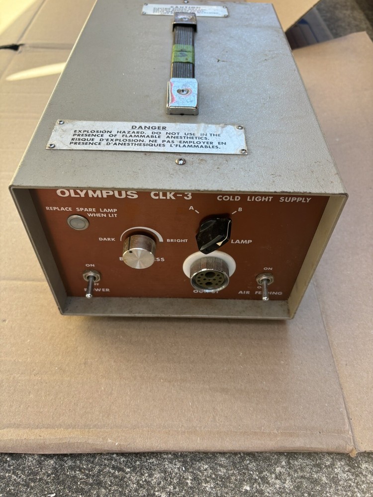 Olympus CLK-3 Cold Light Supply Untested