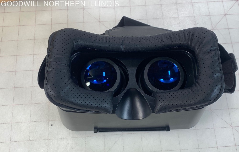 VR Park Smartphone Virtual Reality Headset IOB