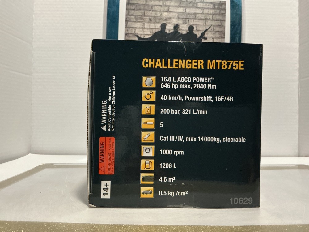 1/32 CHALLENGER MT875E WITH LED LIGHTS