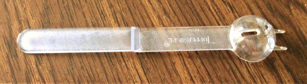 Tupperware Olive Spork #1450 Clear