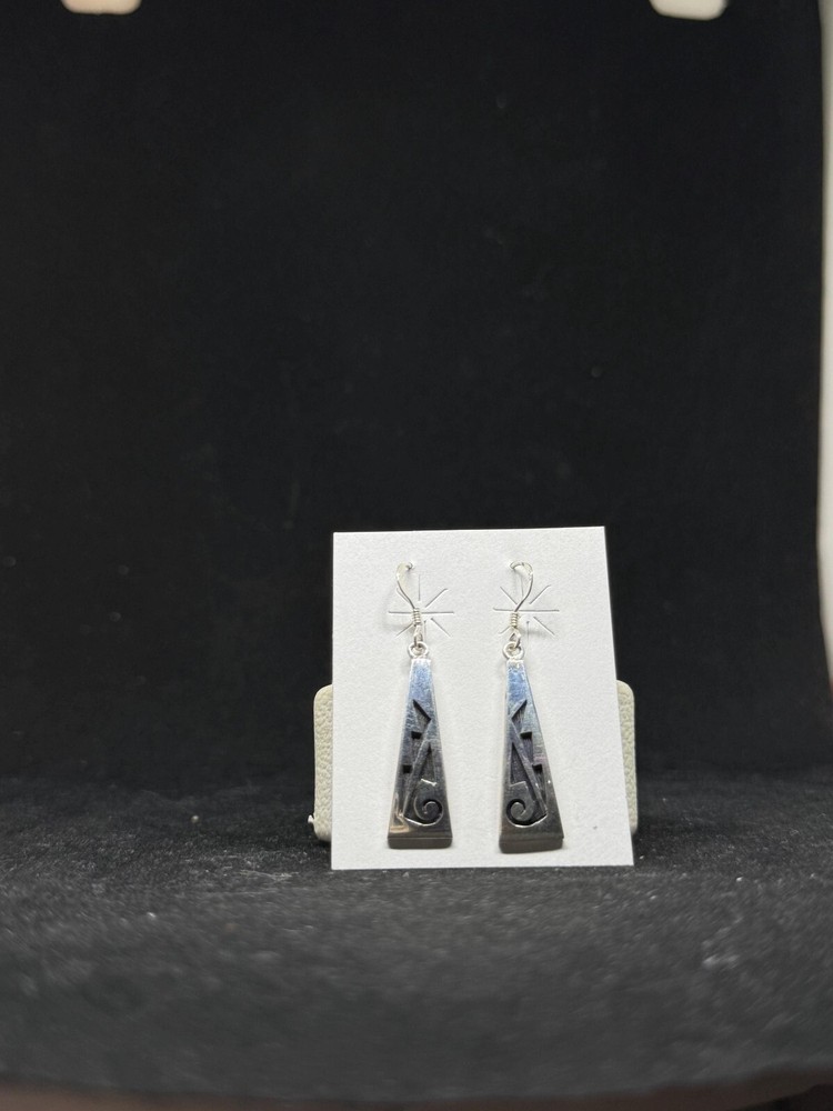 Handmade Native American Hopi Plain Sterling Silver dangle Earrings