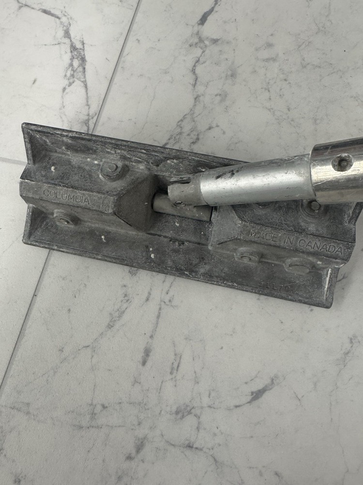 Columbia Angle Head Box Drywall Tool