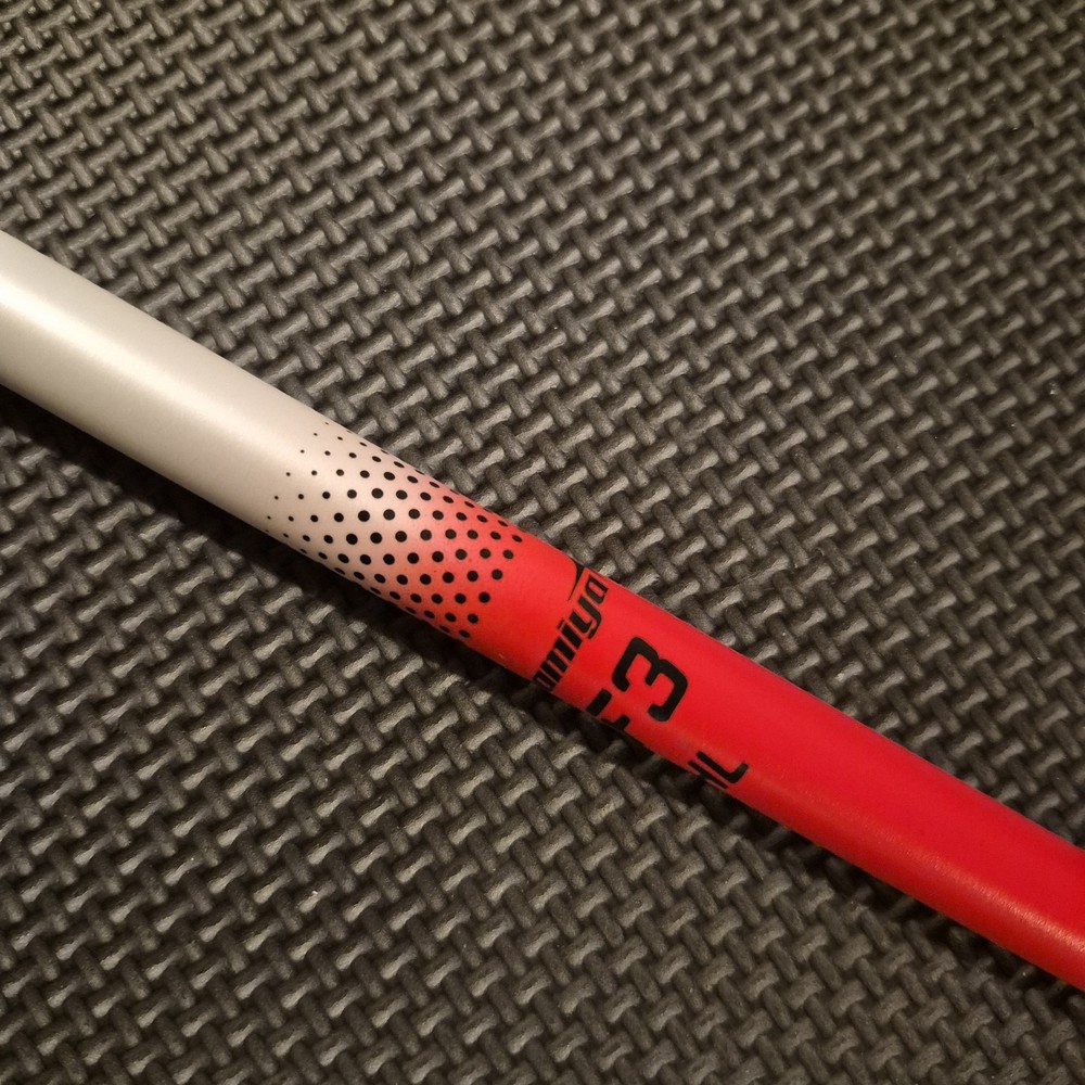 UST Mamiya Proforce V2 Red Regular 5F3 HL Driver Shaft / 44.75" / Taylormade Tip