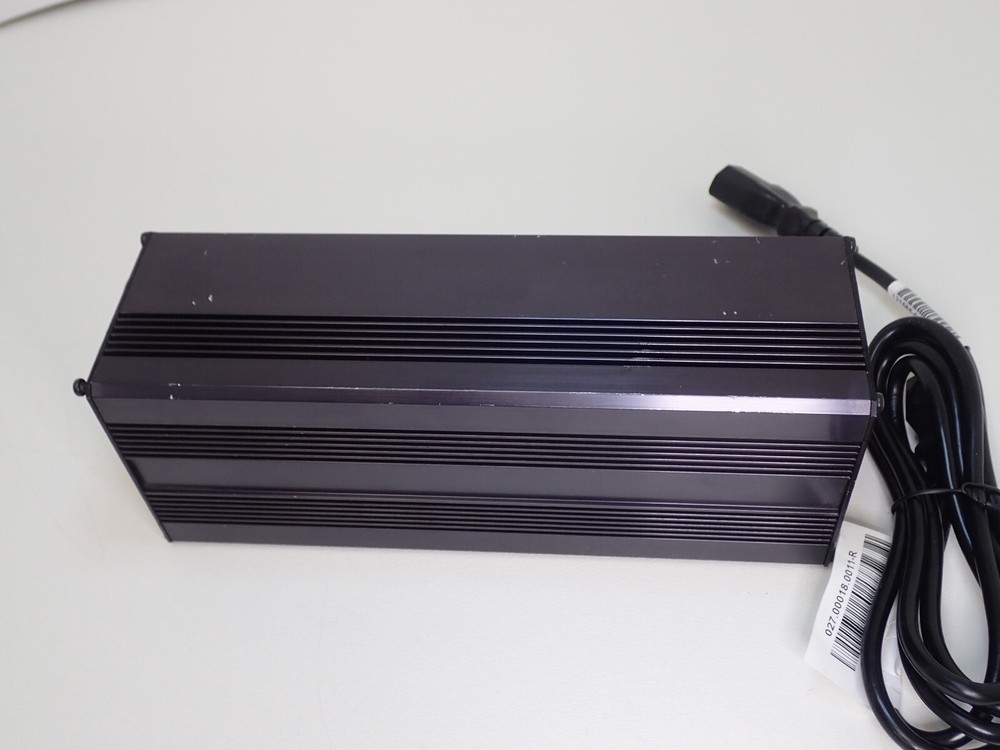 4 CHANNEL DC CONTROLLER DMX BY ROSCO 230-120V