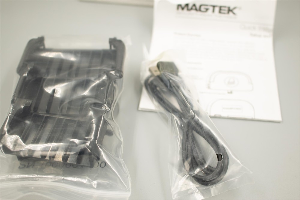 MagTek iDynamo 5 Gen II Card Reader for iPhone