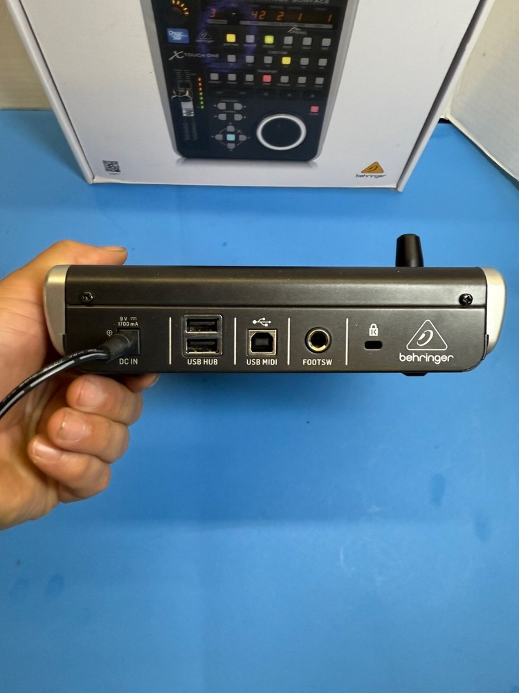 Behringer X Touch One Universal Control Surface Controller NOT WORKING