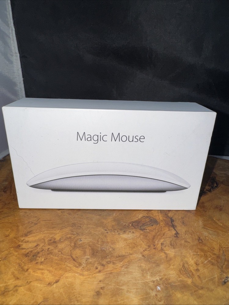 Apple Magic Mouse - White Multi - Touch Surface - 2024 (Aa)